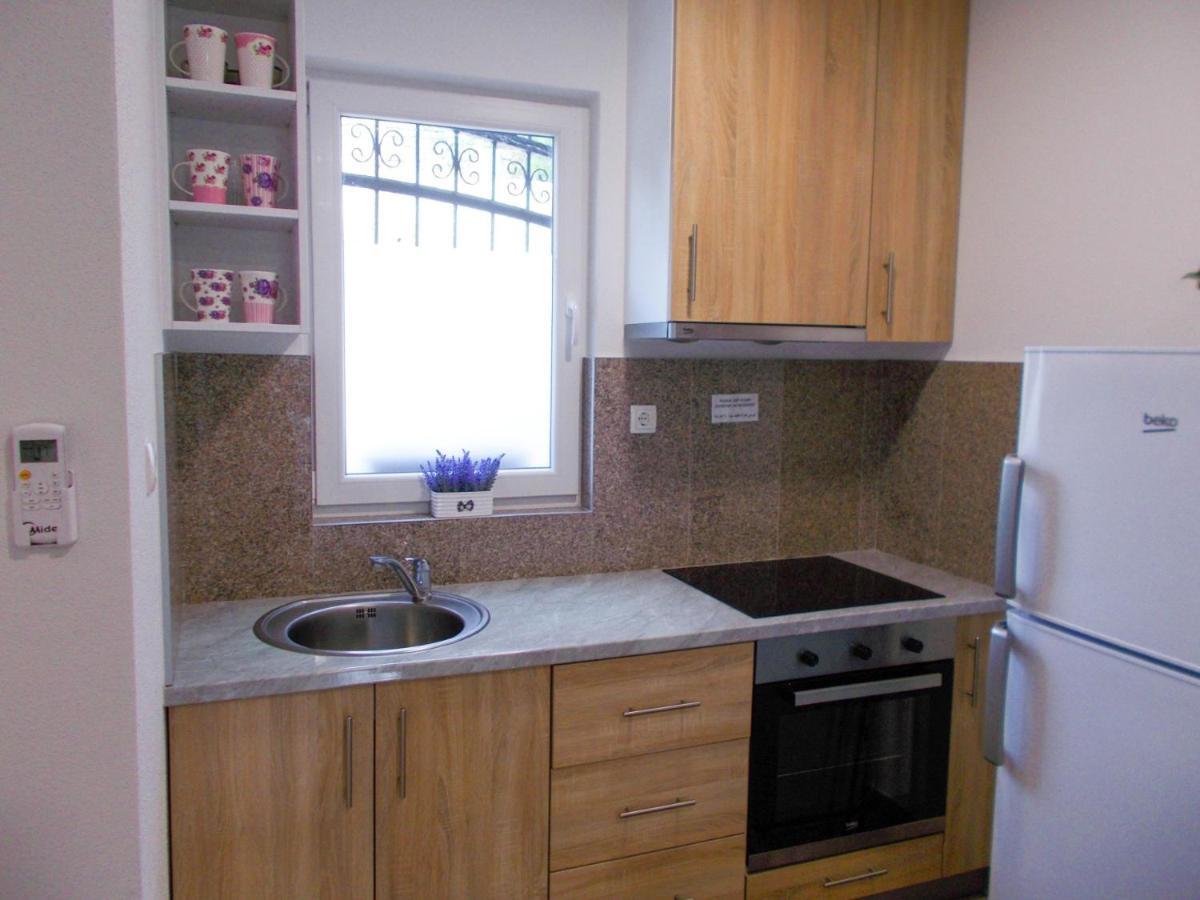 Kovac Riverfront Apartments 모스타르 외부 사진